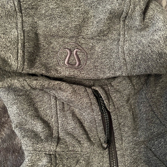 Lulu zip sweatshirt - Picture 4 of 5